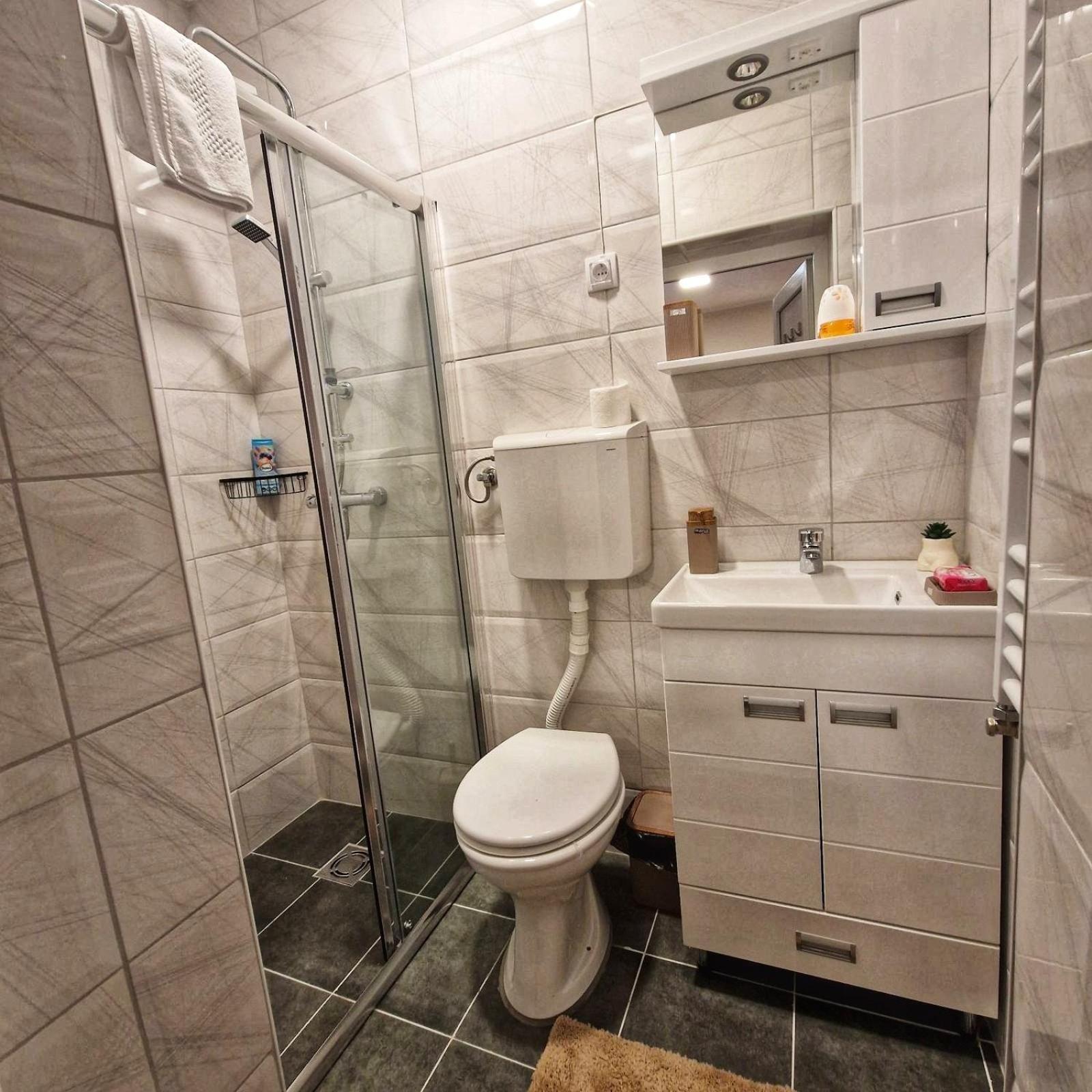 Dorce Apartmani Horgos Esterno foto